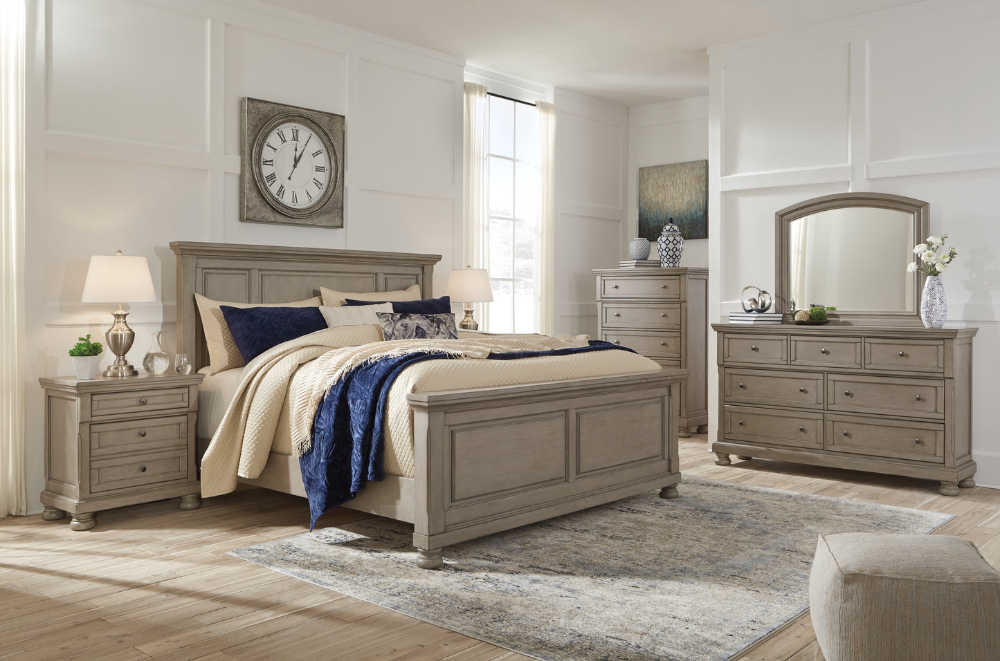 Robbinsdale Sleigh Bed With Storage