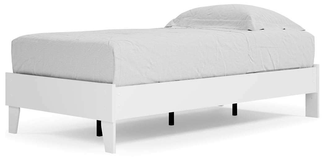 Piperton Platform Bed