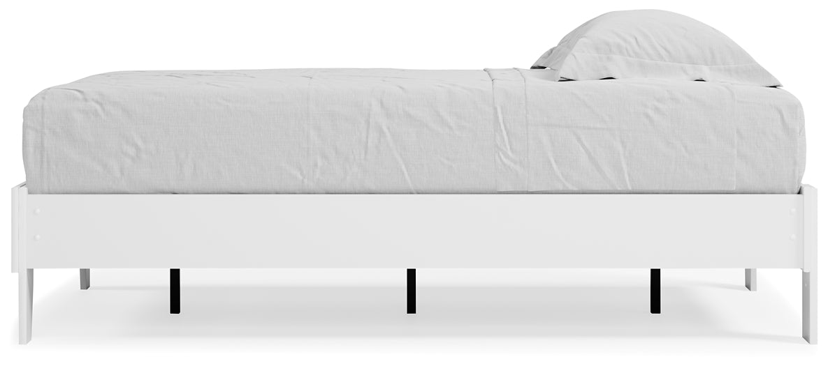 Piperton Platform Bed