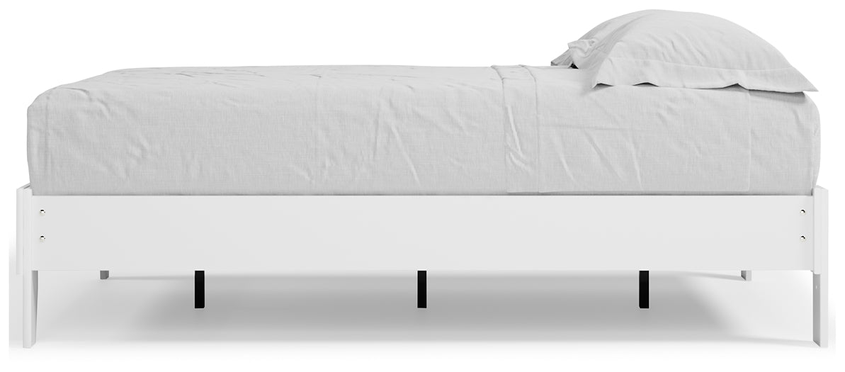 Piperton Platform Bed