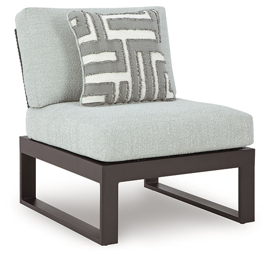 Beachloft 5-Piece Outdoor Sectional with Ottoman