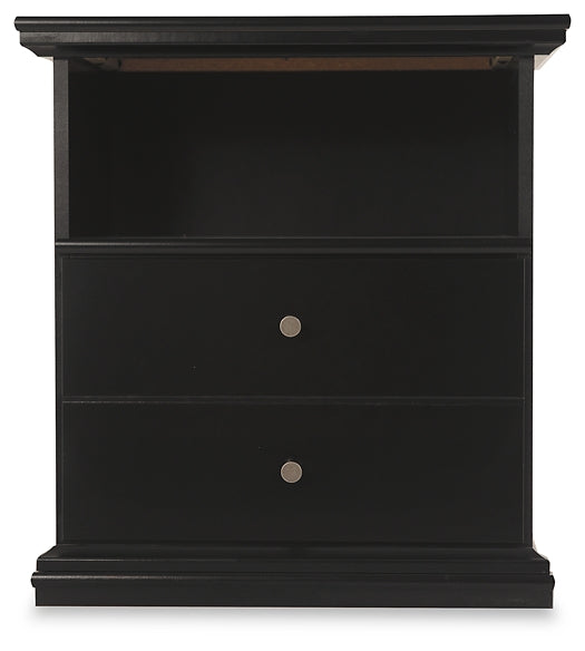 Queen Panel Bed with Mirrored Dresser and Nightstand